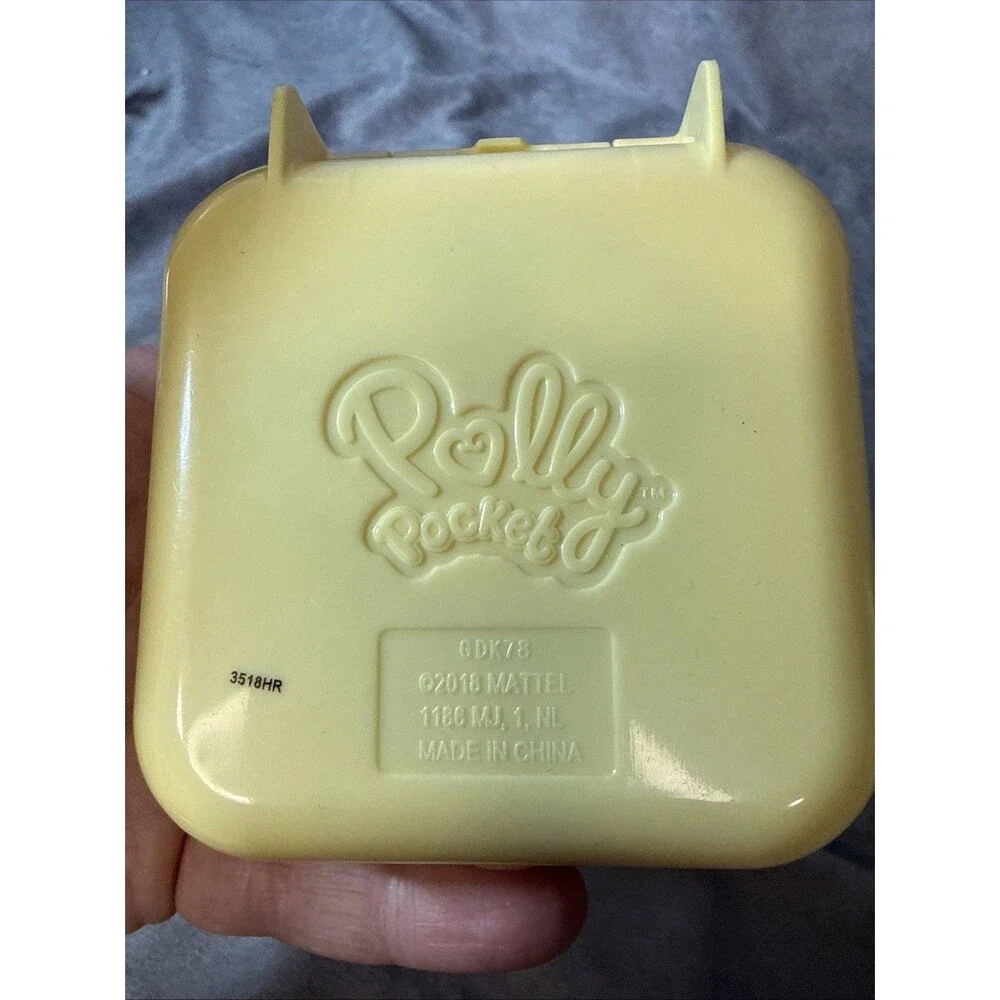 Rare Mattel 2018 Polly Pocket Compact Present Stars Playset Case Only Yellow